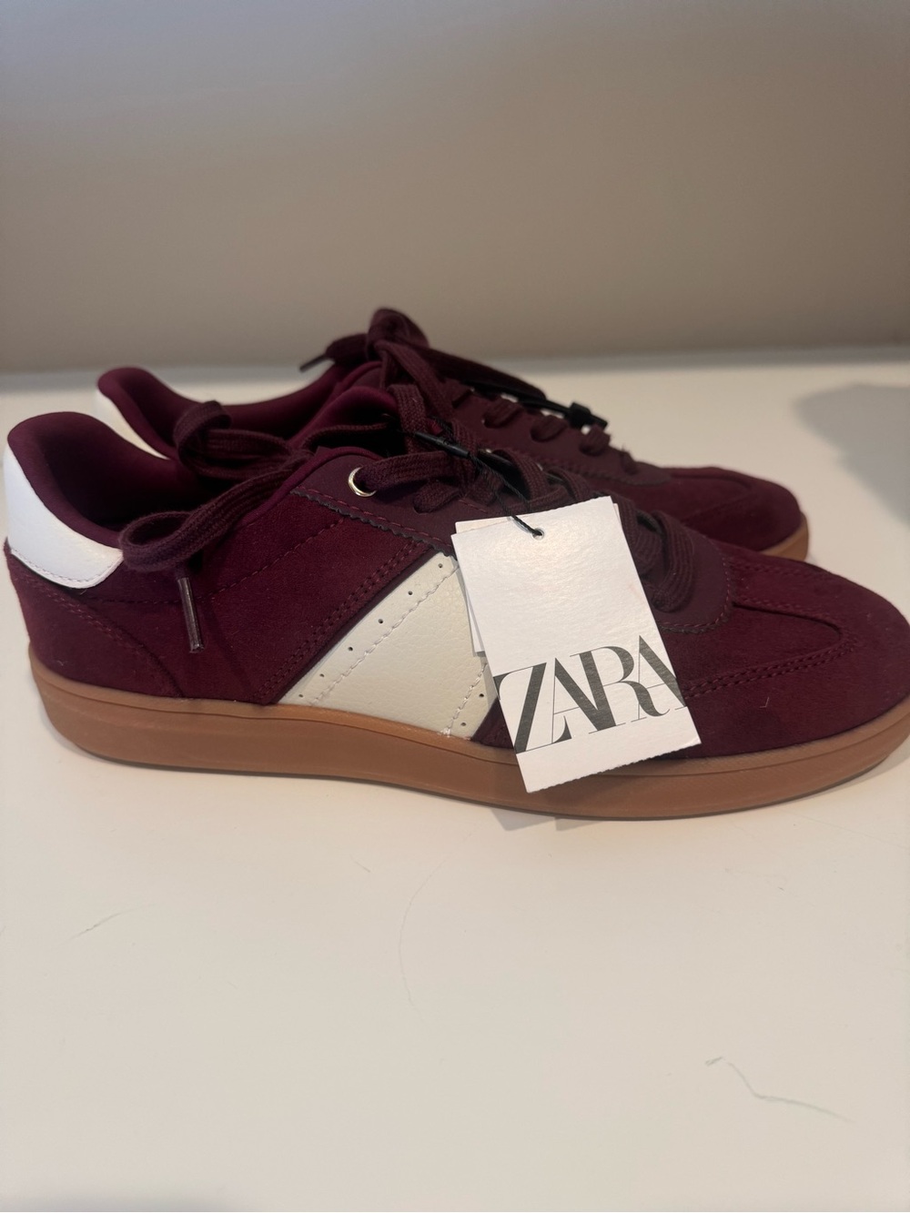 Zara Burgundy Suede Sneakers with White Heel and Side Panel